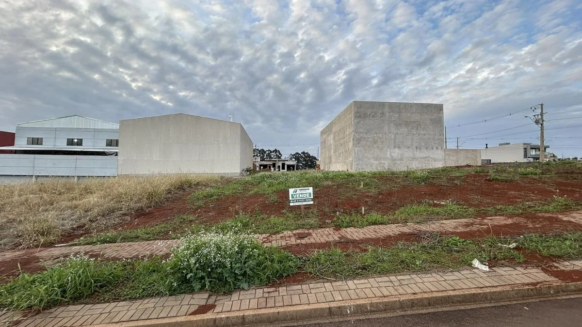 Terreno excelente no Colina Dourada