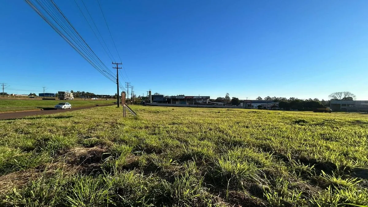 Terreno na marginal da BR-277
