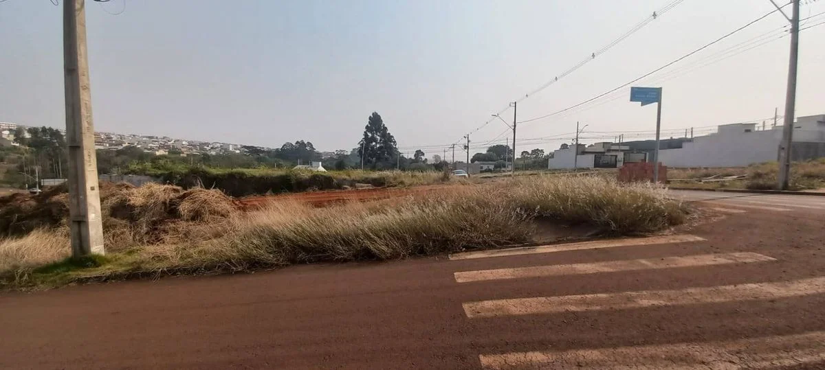 Terreno de esquina no EcoPark