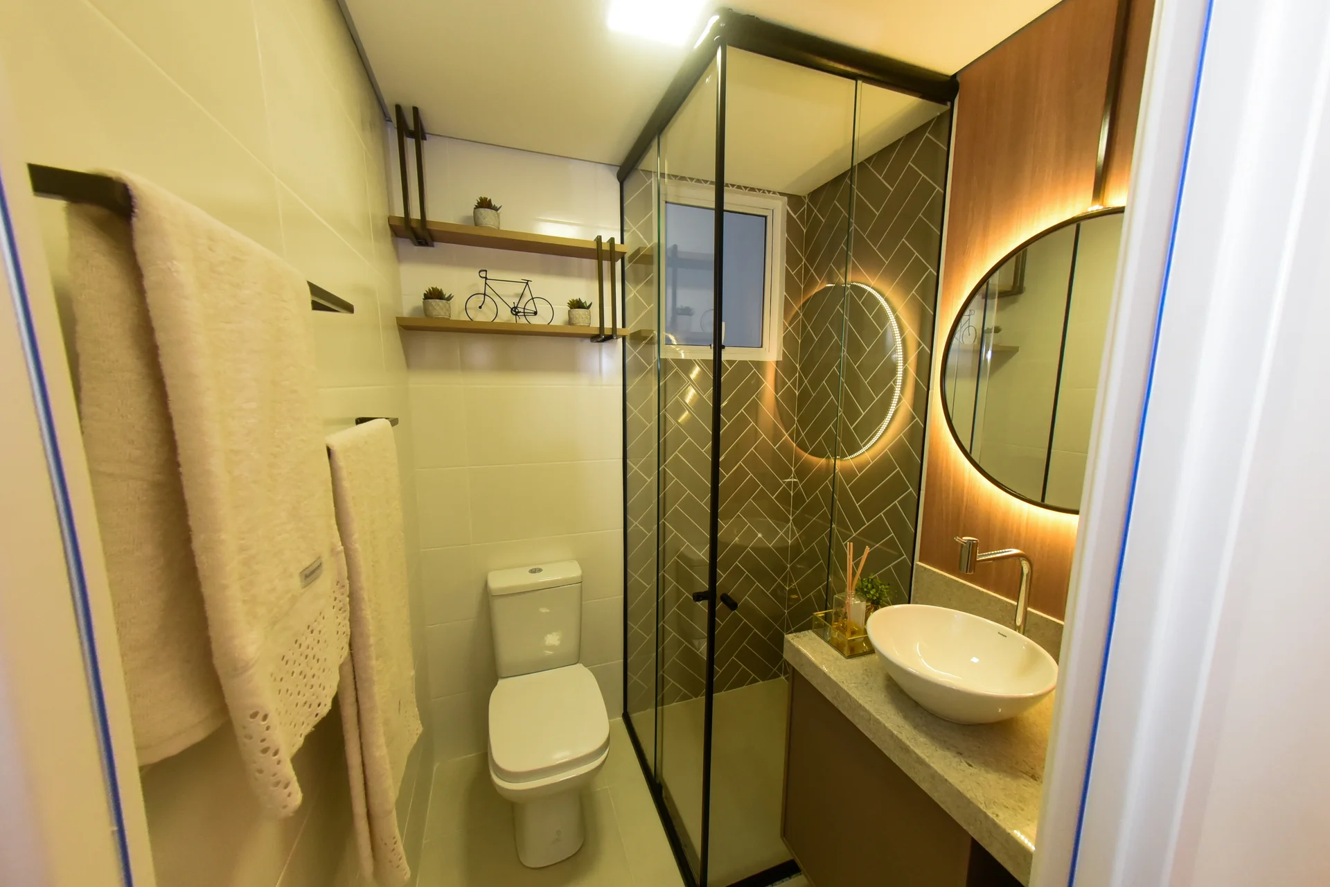 Apartamento na planta - Royal Plaza