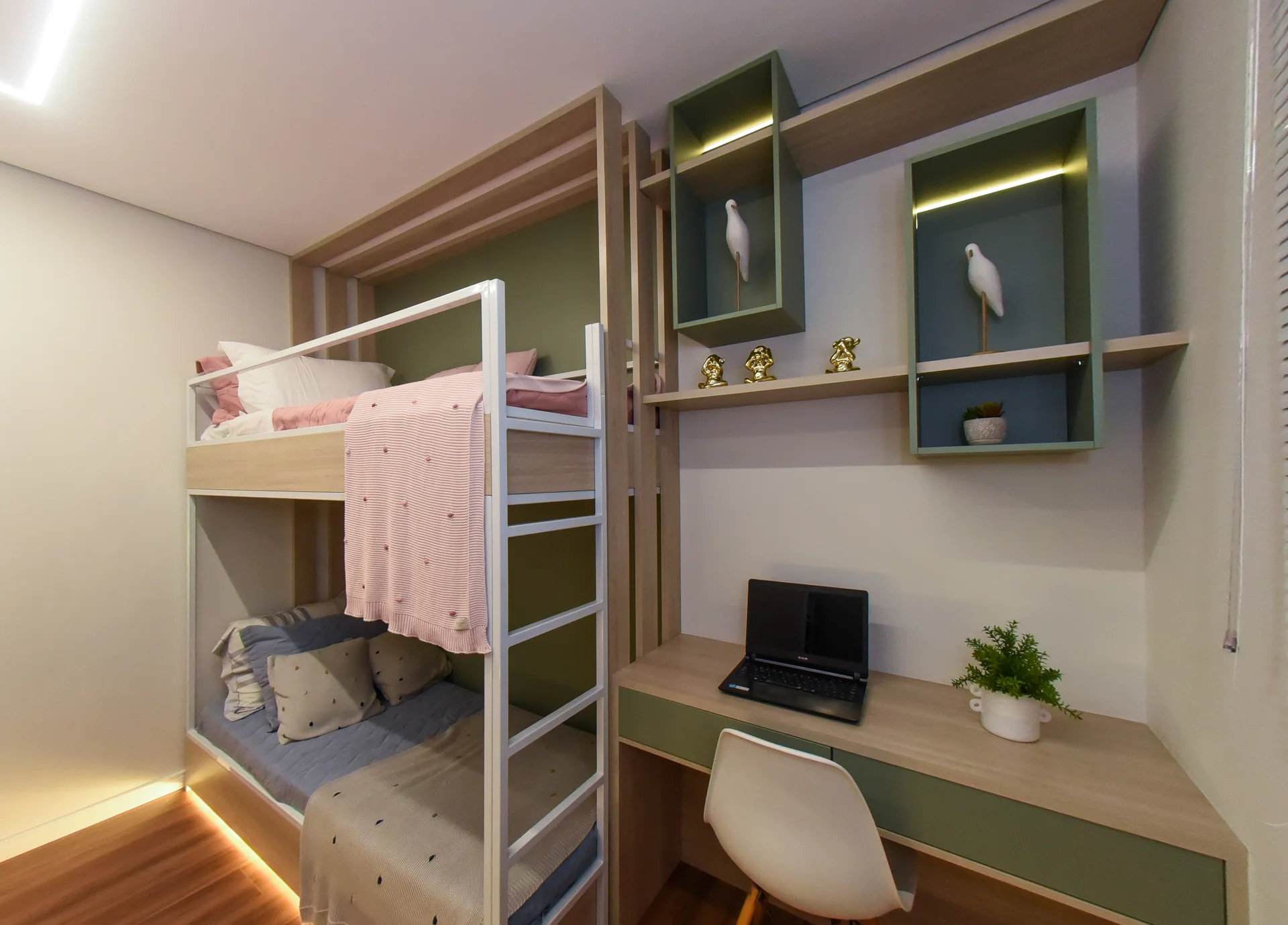 Apartamento na planta - Royal Plaza