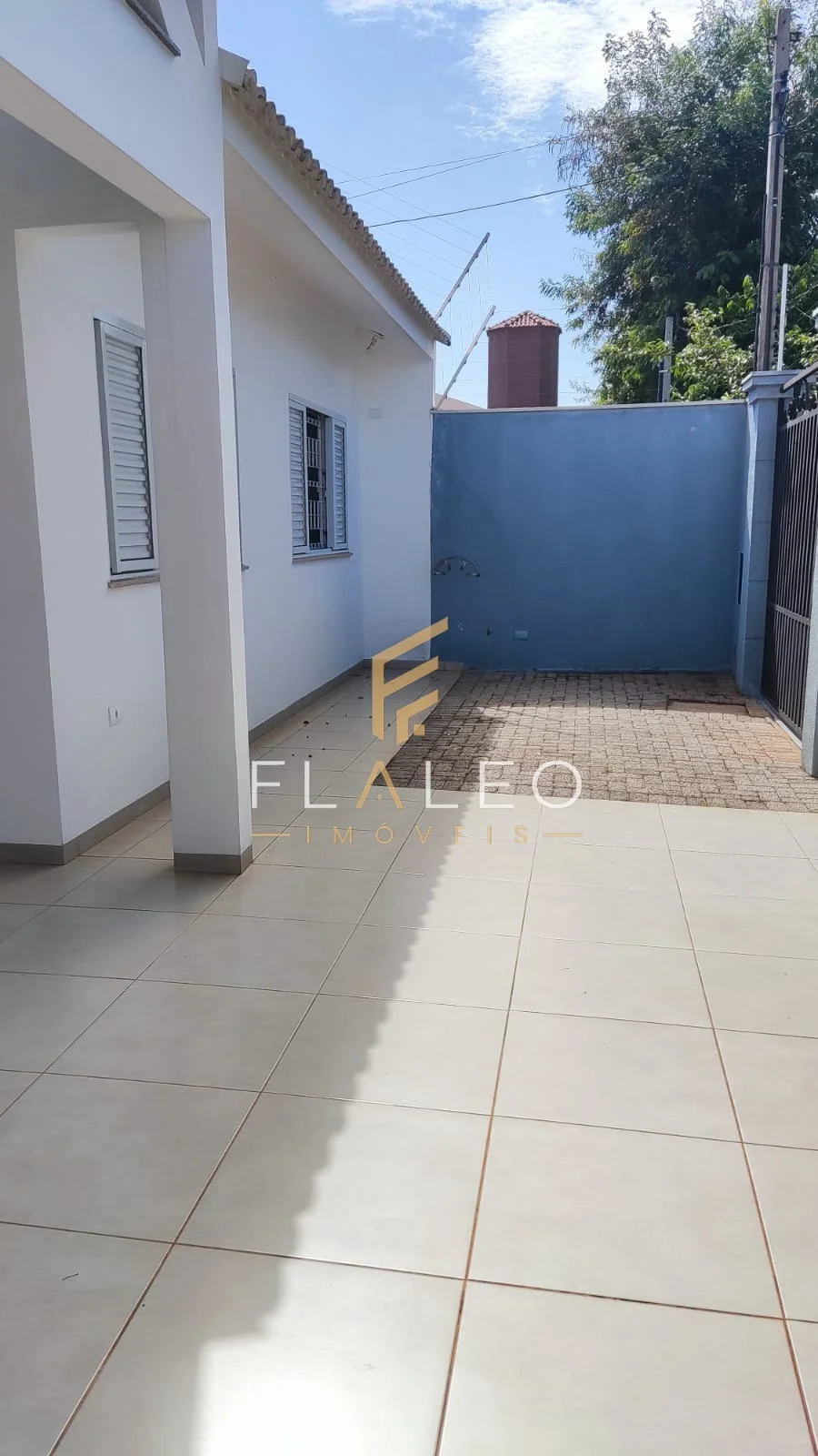 Casa a venda no bairro Jardim Monte Rei - Maringá/PR