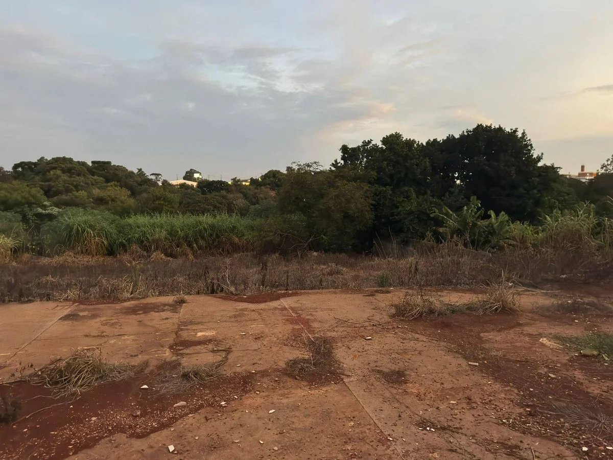 Residencial à Venda, Maria Luiza - Cascavel