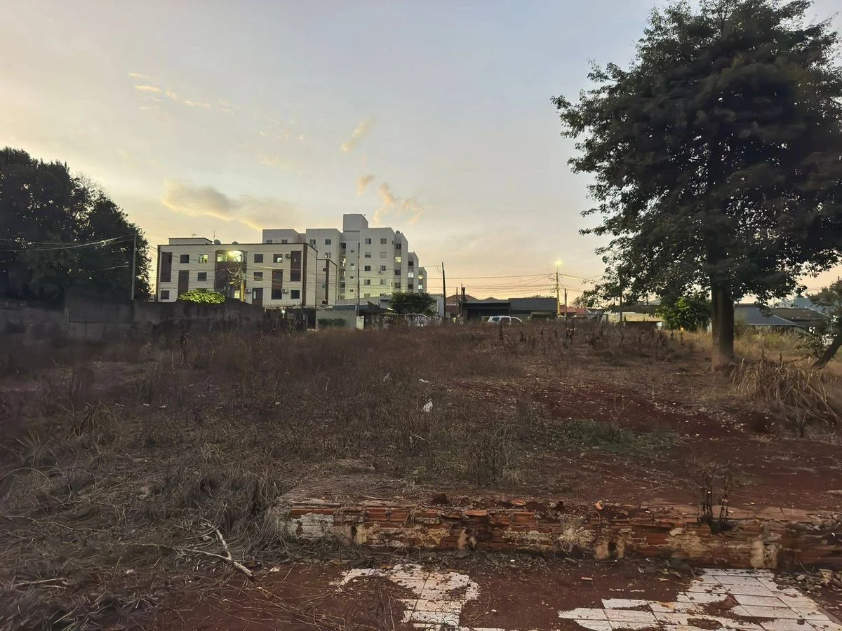 Residencial à Venda, Maria Luiza - Cascavel