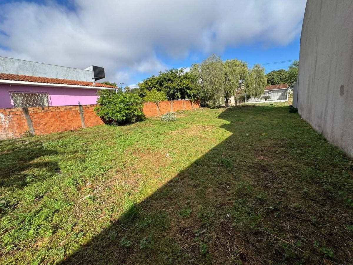 Residencial à Venda, Santa Cruz - Cascavel