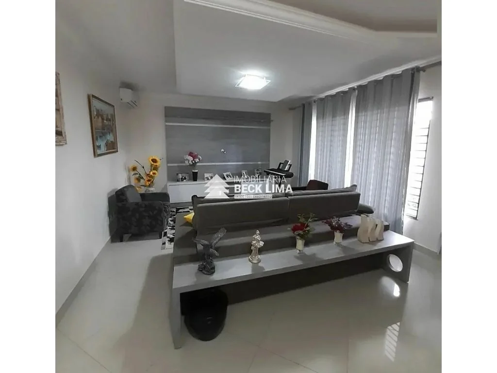 Casa a Venda - Rua Doutor Flausino Mendes - Jardim Maria Luiza
