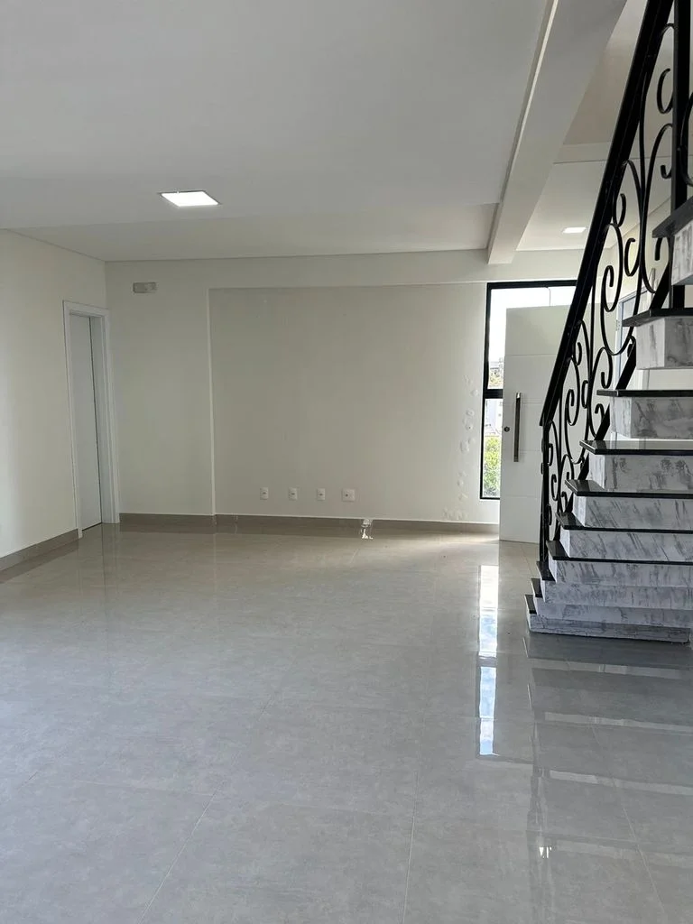 Apartamento a Venda - Edifício Modigliani - Centro