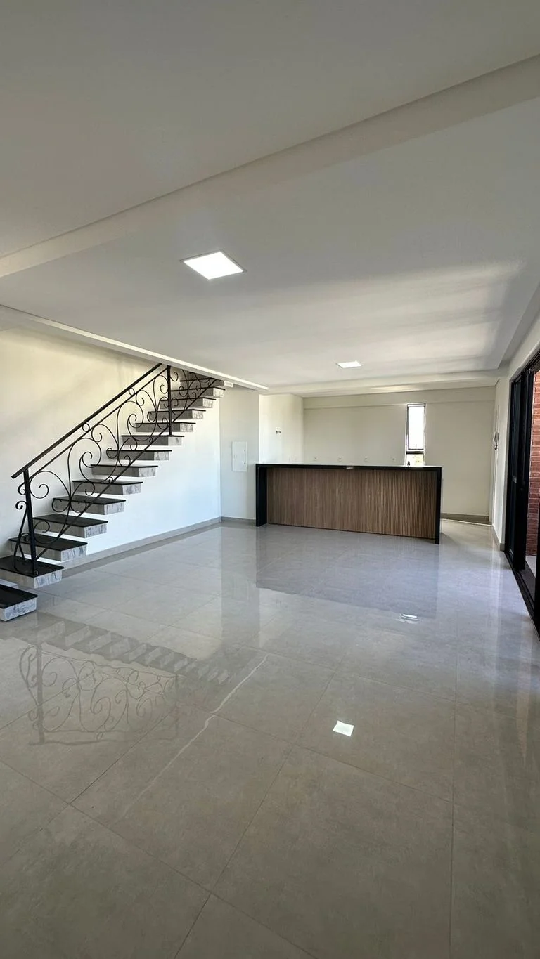 Apartamento a Venda - Edifício Modigliani - Centro