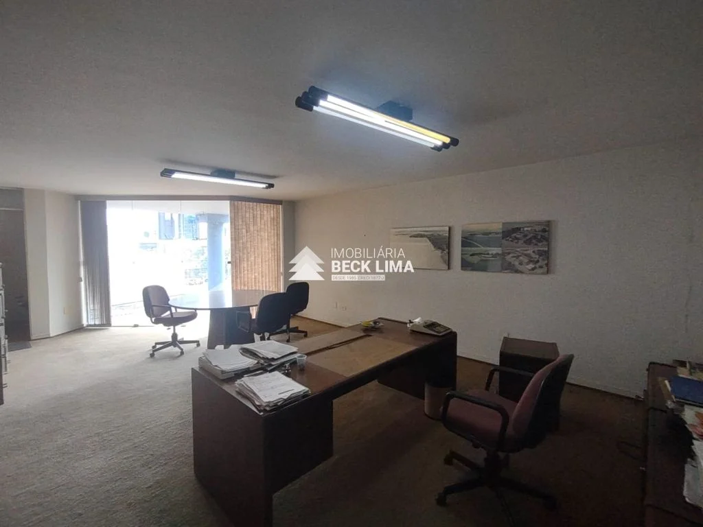 Sala Comercial à Venda - Rua Carlos de Carvalho - Centro