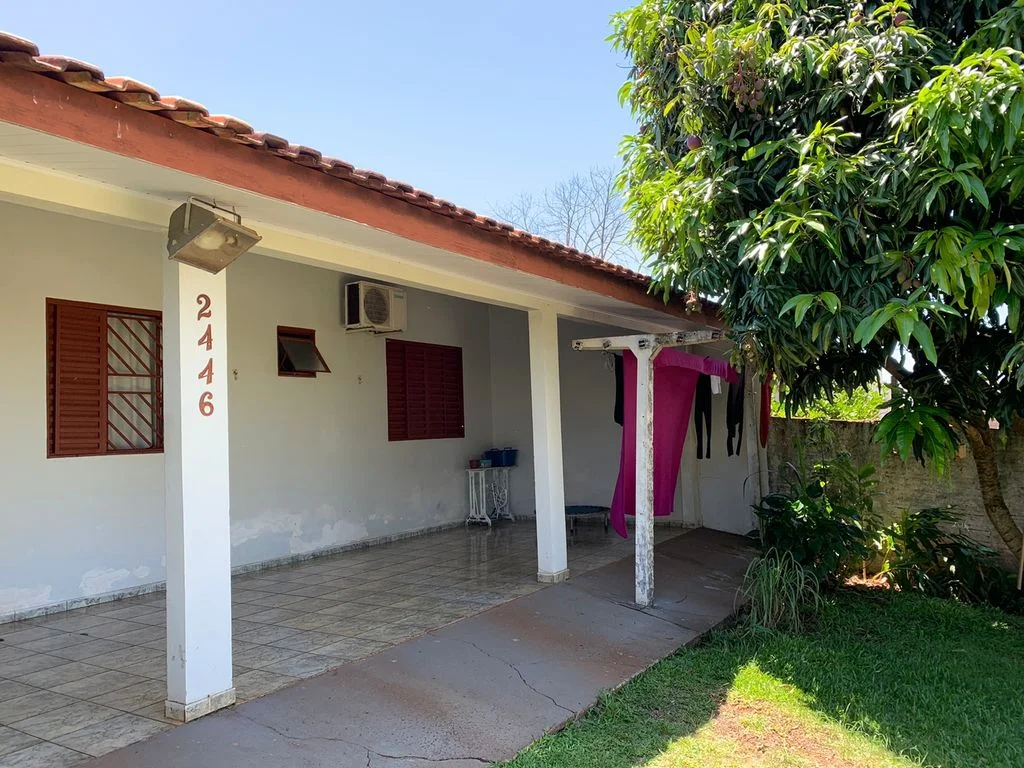Terreno à Venda - Rua Tiradentes - Country
