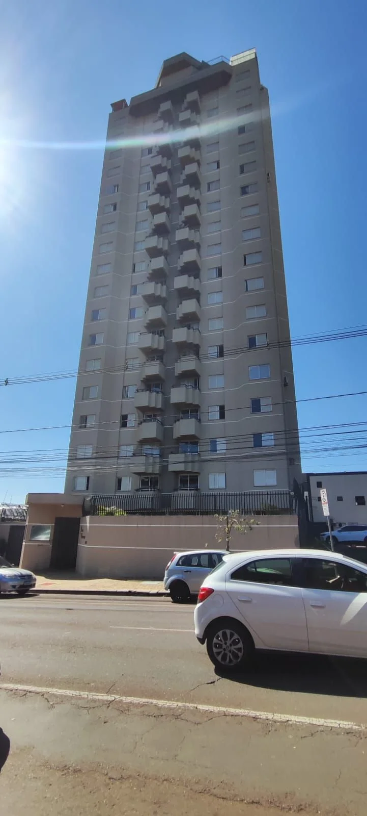 Apartamento à Venda - Edifício Vinicius - Centro