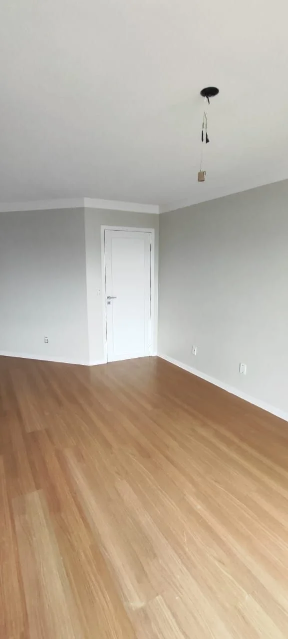 Apartamento à Venda - Edifício Vinicius - Centro