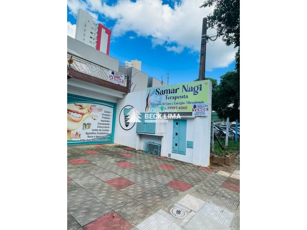 Salas Comerciais com Sobrado Residencial - Rua Vicente Machado - Centro