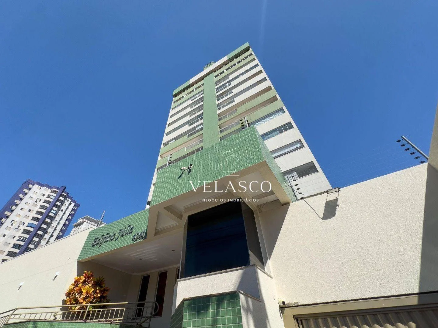 Apartamento com 3 dormitórios à venda, 113 m² por R$ 880.000 - Centro - Cascavel/PR