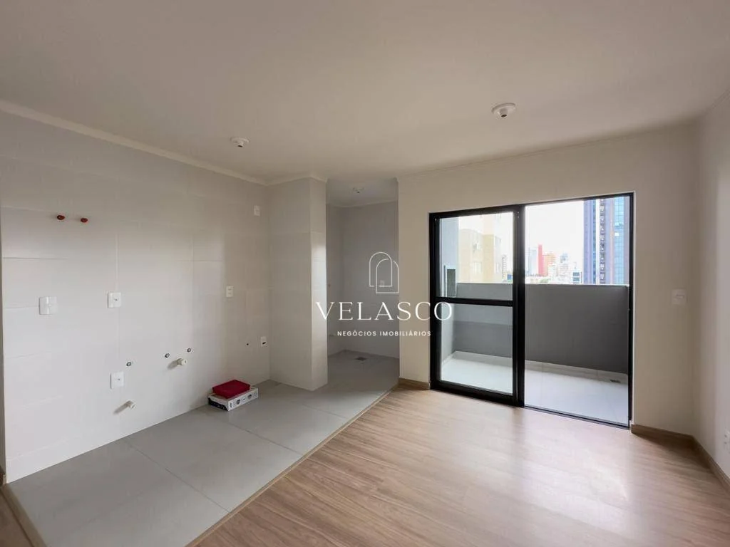 Apartamento com 2 dormitórios à venda, 44 m² por R$ 597.800 - Centro - Cascavel/PR