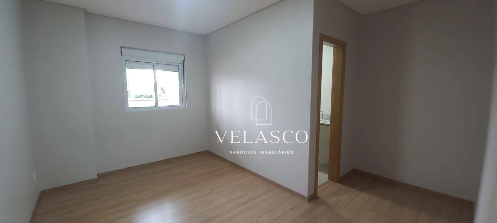 Apartamento com 2 dormitórios à venda, 95 m² por R$ 580.000,00 - Centro - Cascavel/PR