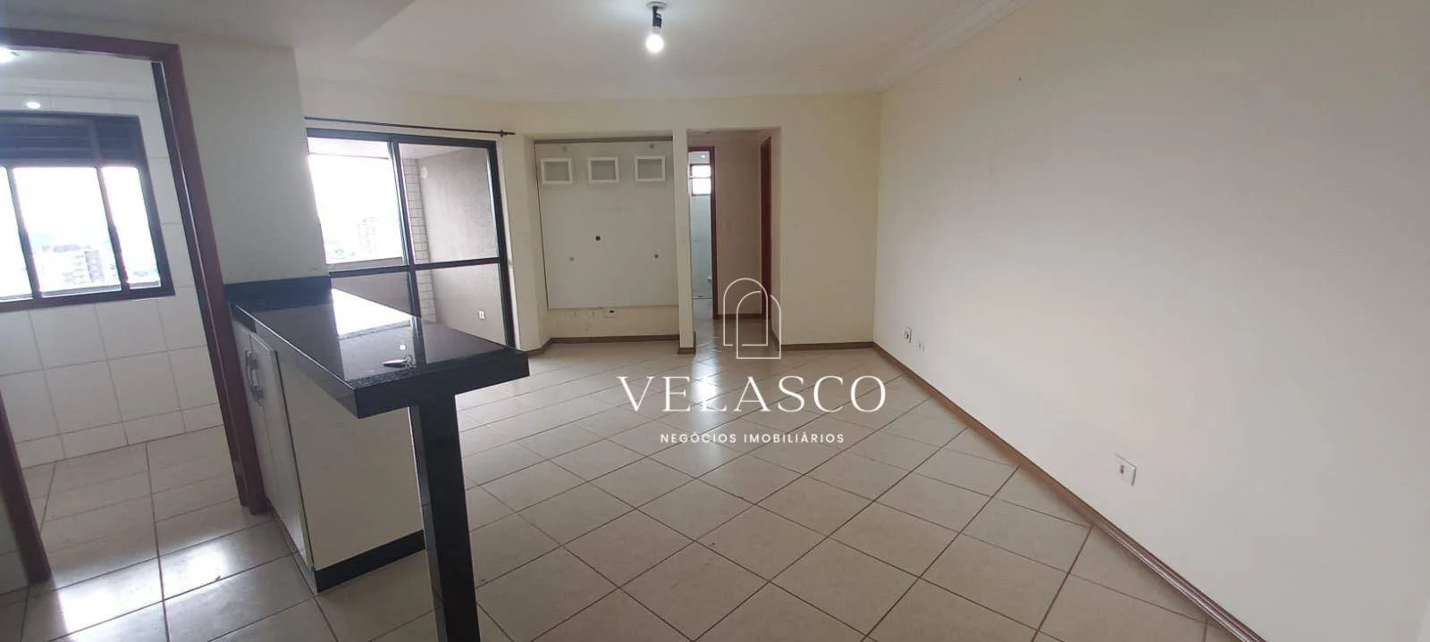 Apartamento com 2 dormitórios à venda, 69 m² por R$ 515.000,00 - Centro - Cascavel/PR