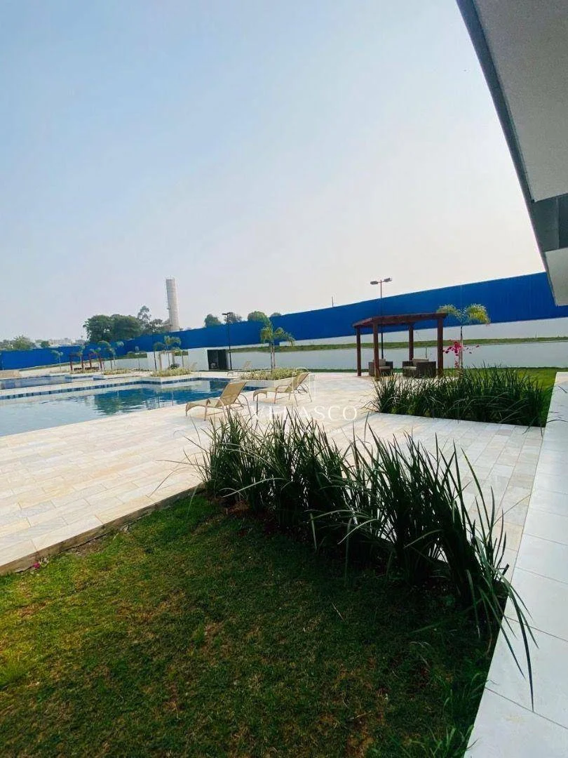 Apartamento com 3 dormitórios à venda, 62 m² por R$ 330.000 - Brasília - Cascavel/PR
