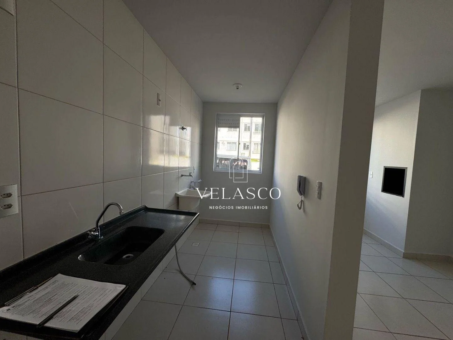 Apartamento com 3 dormitórios à venda, 62 m² por R$ 330.000 - Brasília - Cascavel/PR