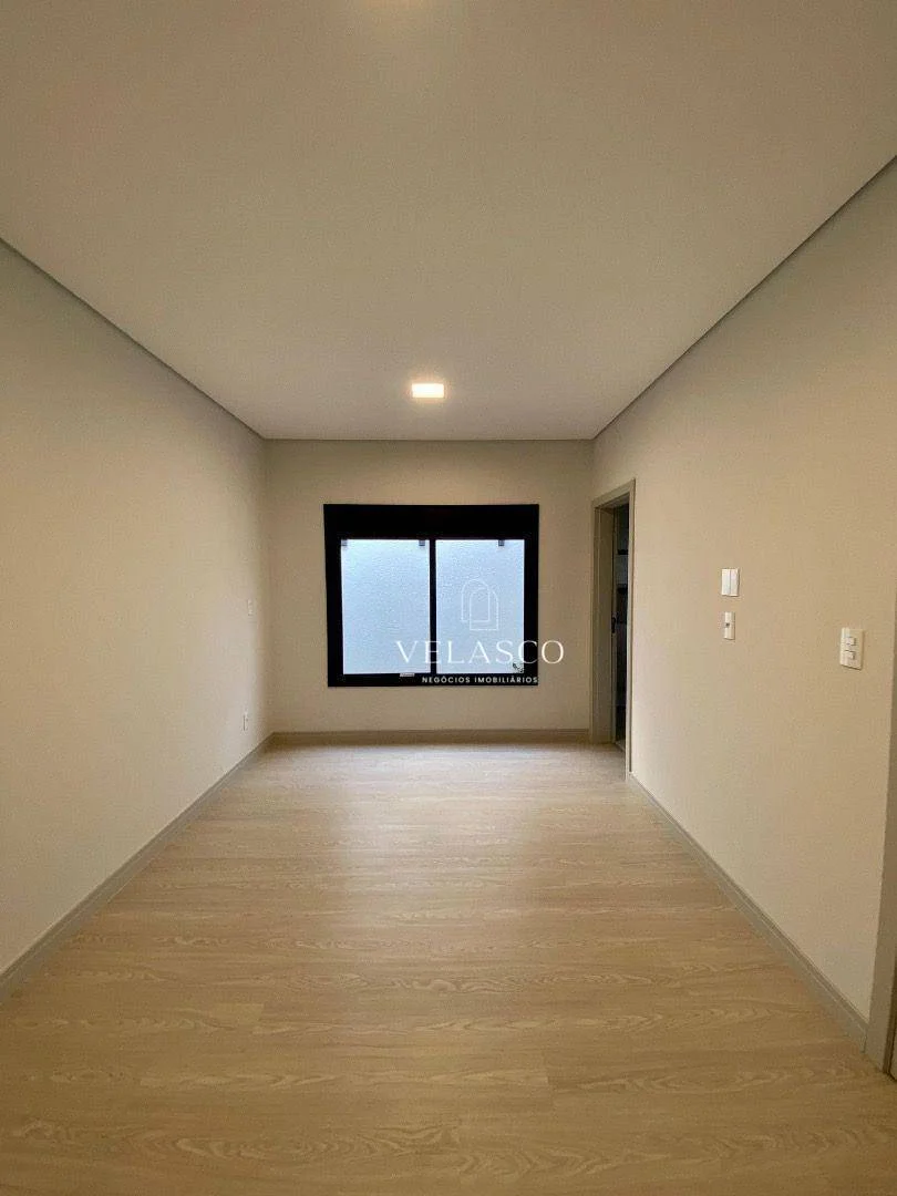Casa com 3 dormitórios à venda, 242 m² por R$ 1.790.000,00 - Tropical II - Cascavel/PR