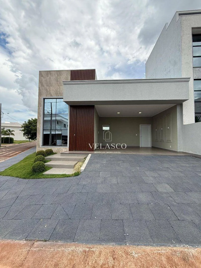 Casa terreá no Condominio Paysage Felicitá