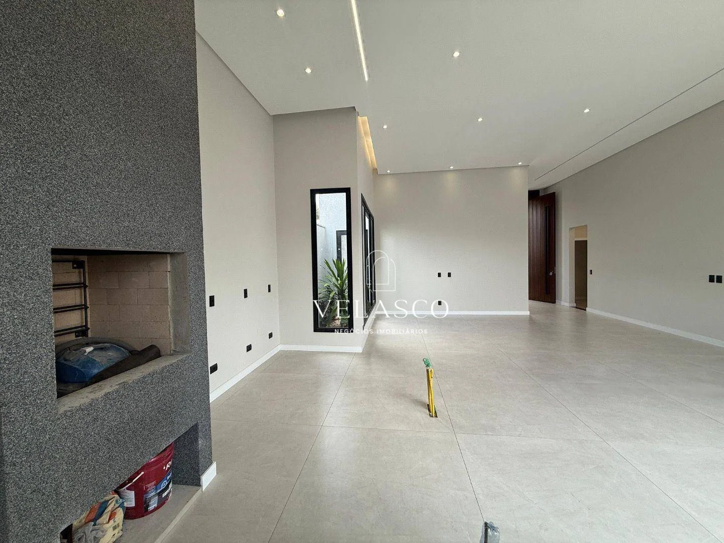 Casa com 3 dormitórios à venda, 206 m² por R$ 1.800.000 - Tropical III - Cascavel/PR