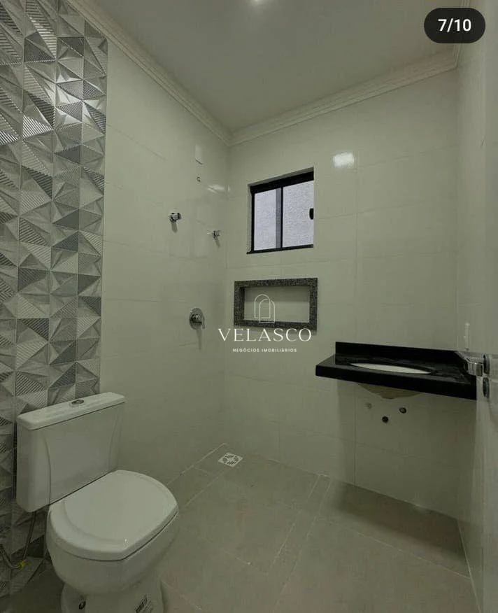 Sobrado com 3 dormitórios à venda, 105 m² por R$ 675.000,00 - Canadá - Cascavel/PR