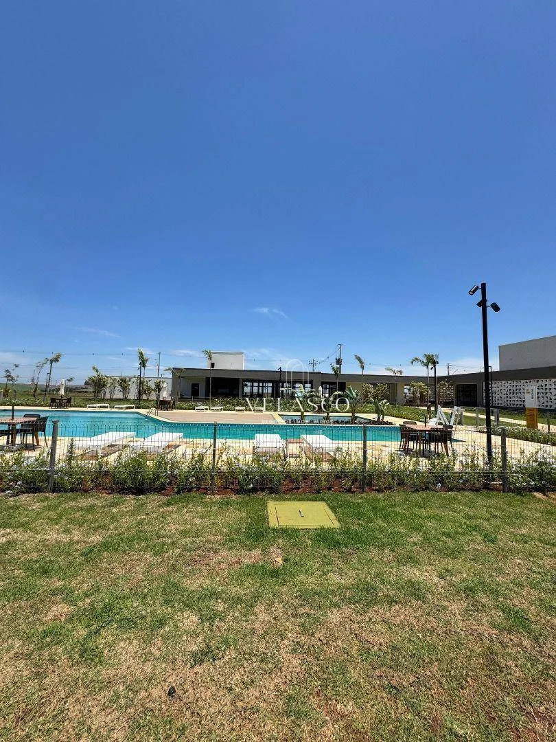 Terreno à venda, 302 m² por R$ 420.000,00 - Santo Inácio - Cascavel/PR